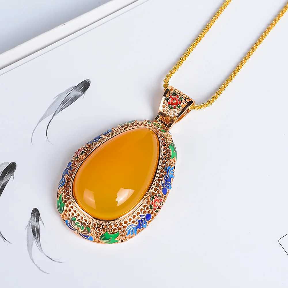 Pendant Necklaces Natural Jade Droplet Shaped Pendant Necklace For Woman Yellow Chalcedony Charm Ethnic Style Luxury Jewelry Accessories Wholesale 240419