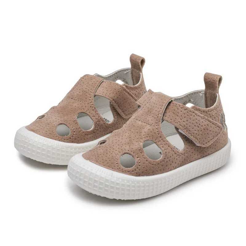 Sandalen sandalias kind sandalen zomer nieuwe zachte zoole jongen casual schoenen uitgehouwen meisje sportschoen ademende kinderschoenen zapatos nia 240419