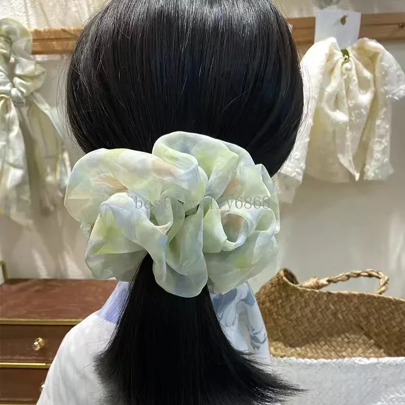 2024 Floral Tryckt mesh -scrunchies för kvinnliga gradientfärger Elastiska hårband Girls Hårtillbehör