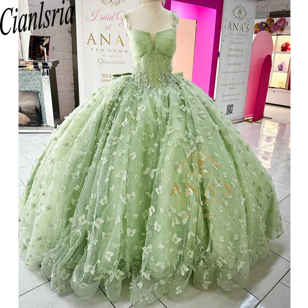 Sage Green Green 3D Abito a farfalla Abiti Quinceanera Abiti Spaghetti Cinghie Pearle Corsetto perle Sweet 16 Vestido de 15 Anos