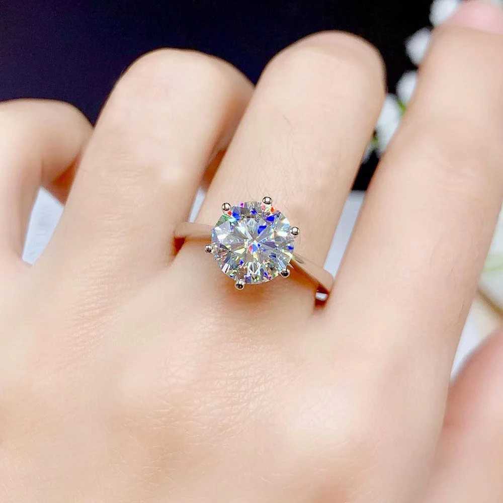 Anneaux de mariage 5CT Six Prong Moisanite Ring VVS1 Lab Diamond Solitaire Band for Women Engagement de mariage Anniversaire Promesse Bijoux d'anniversaire 240419