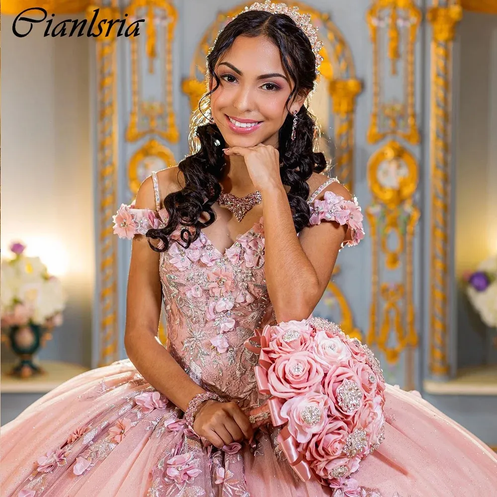 Roségold Spaghetti -Gurtballkleid Quinceanera Kleider 3D Blumen Applizes Spitzen Korset Vestidos de 15 Anos