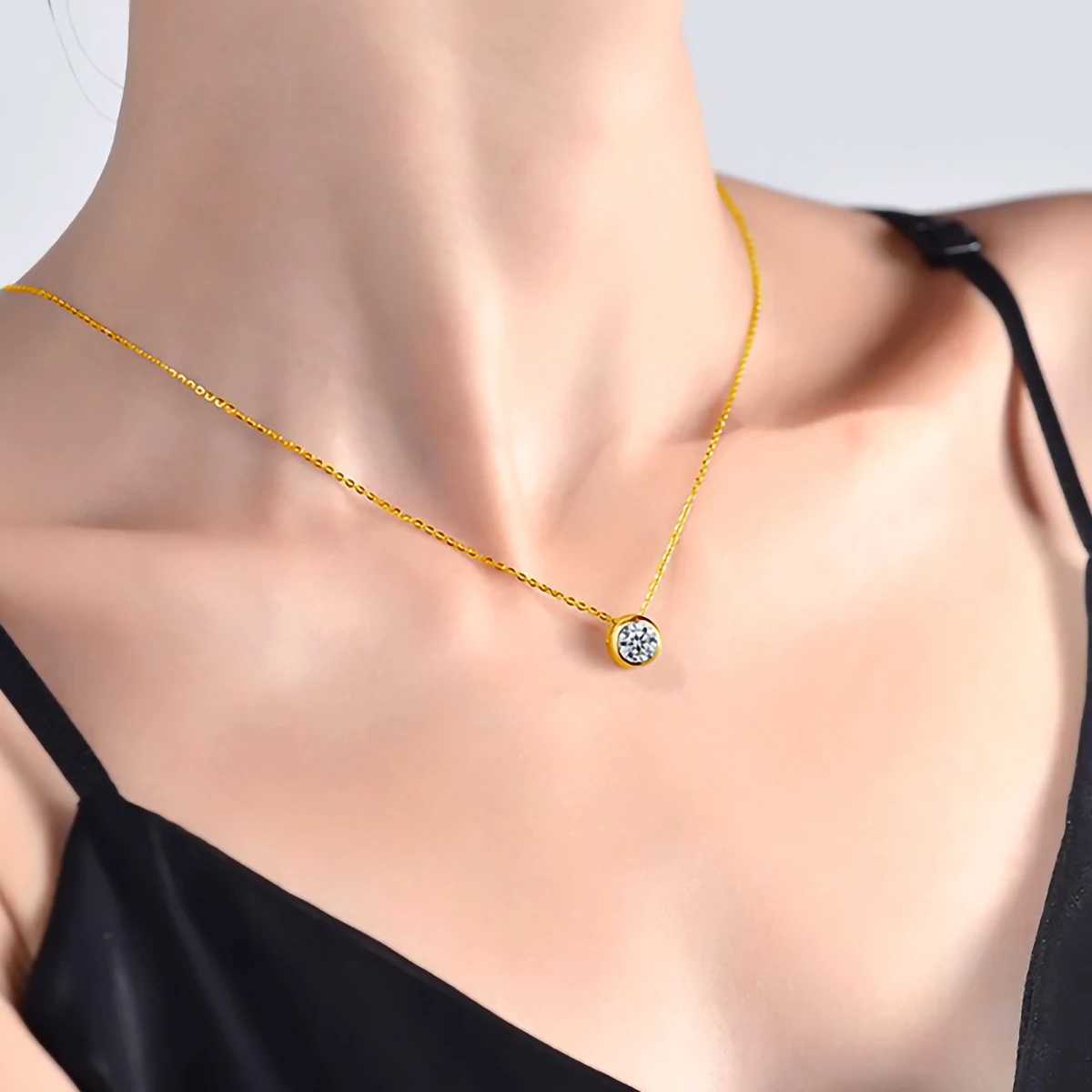 Pendant Necklaces AU750 Real 18K Gold Moissanite Diamond Necklace Fine Jewelry For Woman Wedding Proposal Gift Present 240419