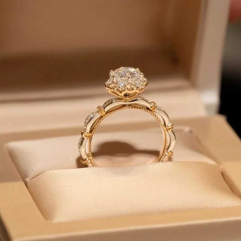 Кольцо для солятериата 0,5CT 1CT MOISSANITE Обручальное кольцо для женщин D Цветовое круглый лаборатория Создана Diamond 925 Серебряный серебряный серебро кольца D240419