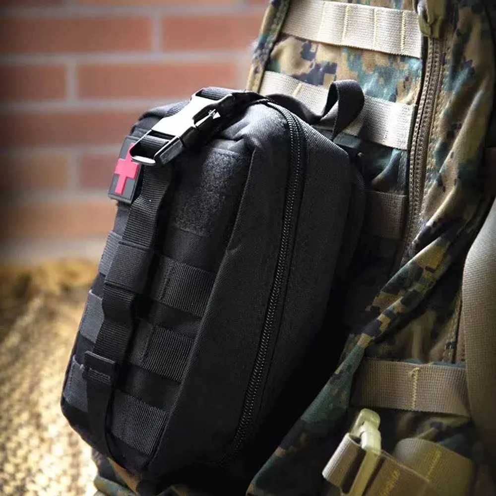 First Aid Supply Hot! Snabb distribution First Aid Kit Tactical Military Molle Bag Military EDC Tactical Medical Bag Outdoor Hunt Survival Kit D240419