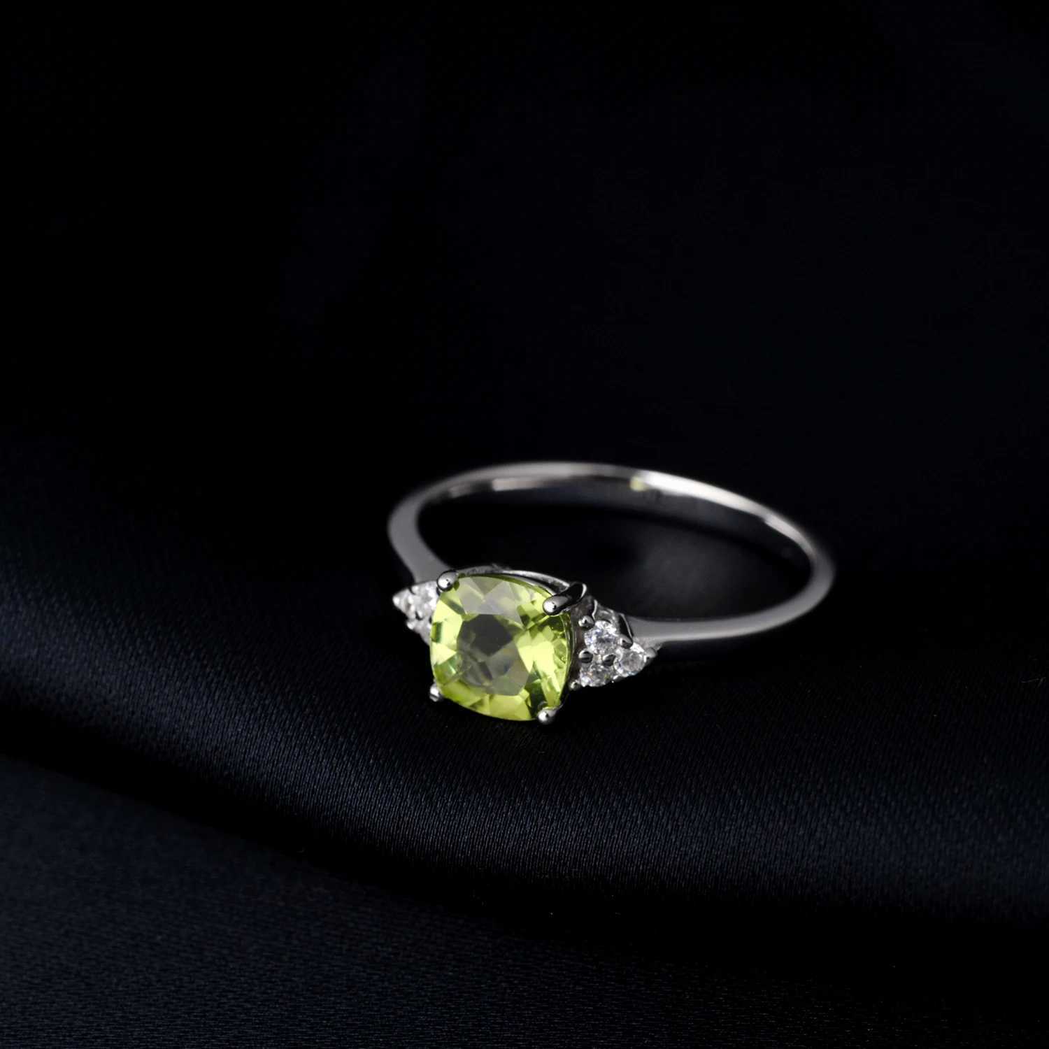 Ring Solitare Potiy 1.1CT Genuine Natural Peridot 925 Sterling Silver Ring para mujer Fashion Gemstone Joyería Fina Boda D240419