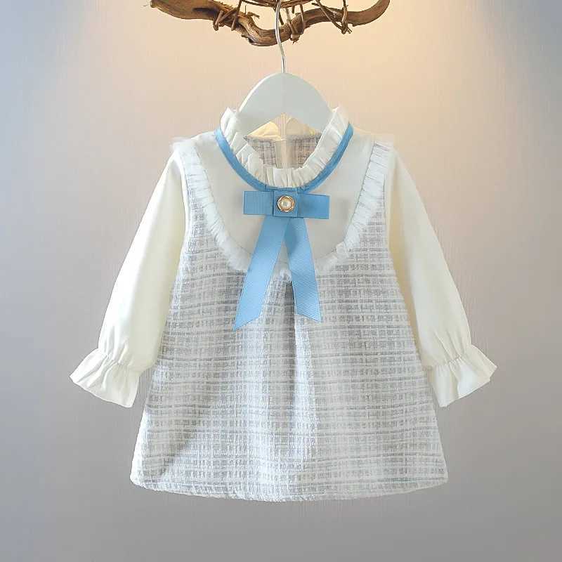 Robes de fille neuves au printemps pour tout-petit robes de fille coréenne mode coréen mignon arc maille plaid à manches longues princesse enfants robe de bébé tenue bc464 d240423