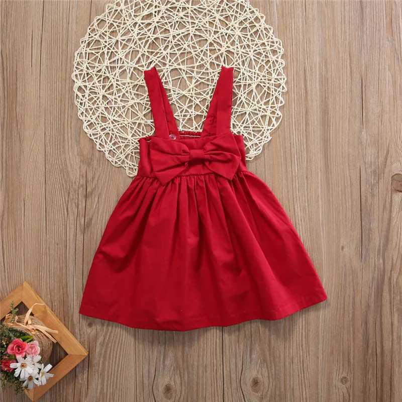 Flickans klänningar 0-36 Månter Baby Girl Sleeveless Sling Dress Cute Bow Strapless Backless Princess Dress for Spädbarn Girls Solid Red Summer Dress D240419