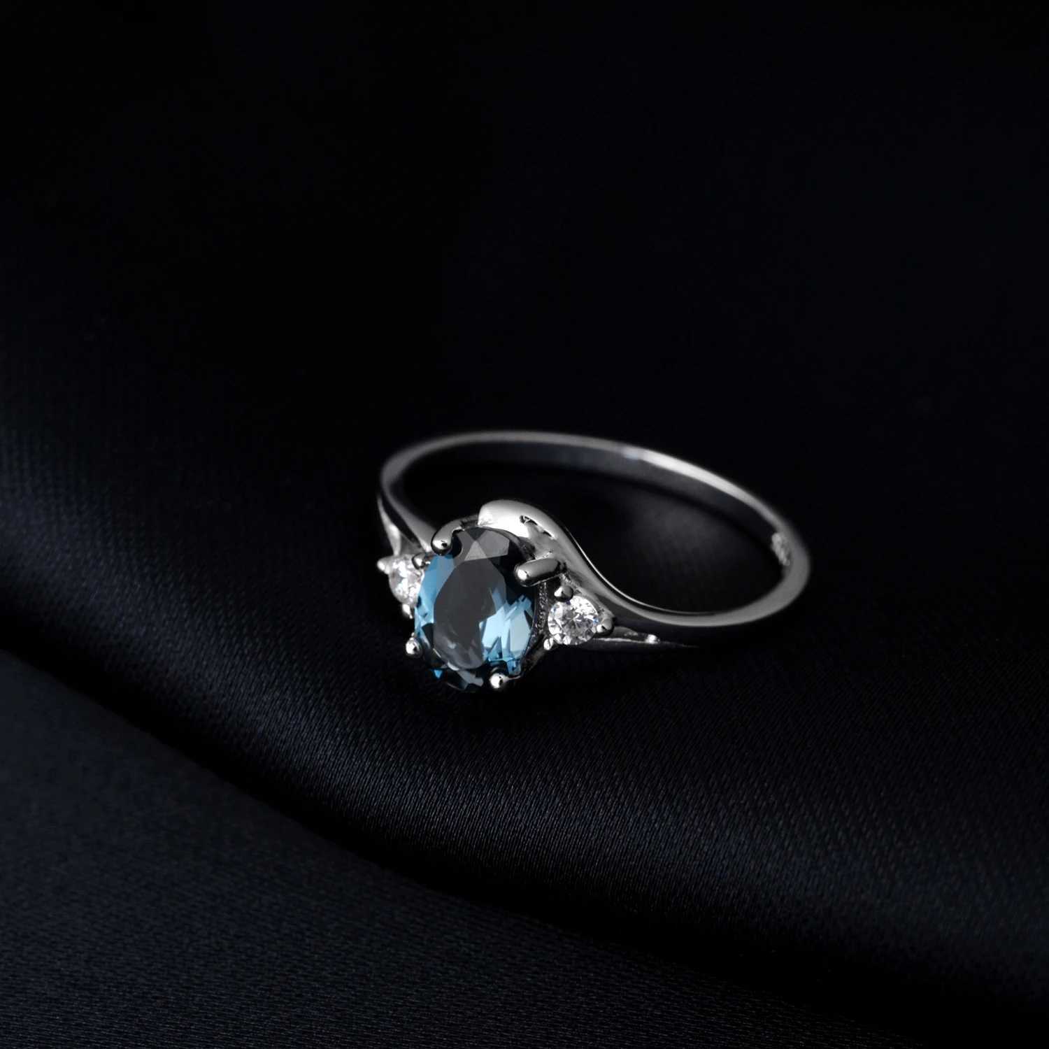 Anello solitario potiy genuino naturale naturale ovale blu topazio blu 925 anello solitario in argento sterling donna gemma gemma raffinata gioielleria di gioielleria d240419