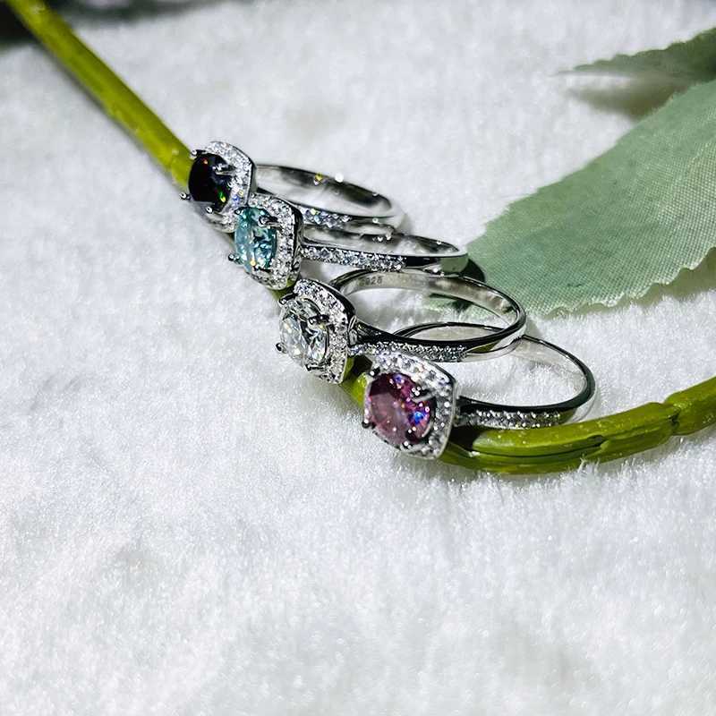 Anello di solitario joycejelly 1 ct anelli di diamanti moissanite colorati donne classiche femmine 925 sterling sterling anello di fidanzamento nuziale gioielli D240419