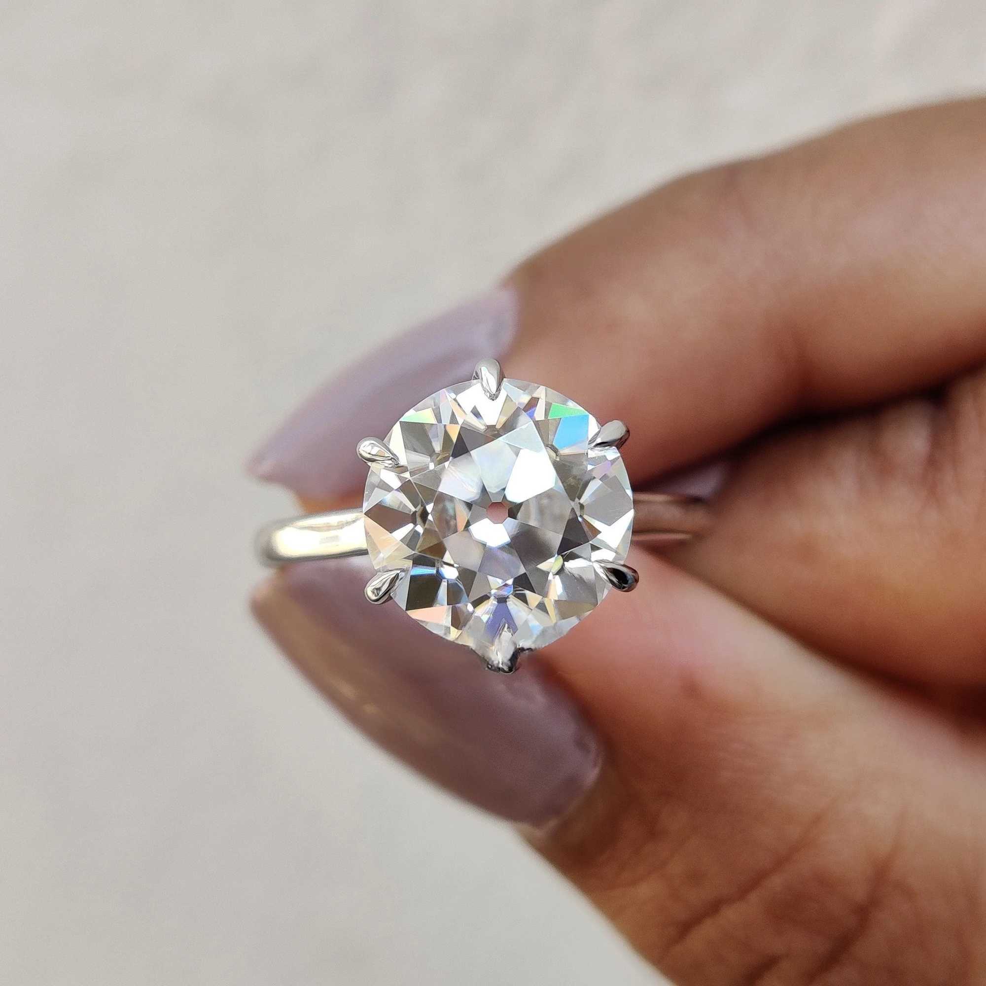 Кольцо для пасьянса 5CT MOISSANITE 925 Серебряное серебряное обручальное кольцо, ограждение, 6-проектное подарки для годовщины свадьбы D240419