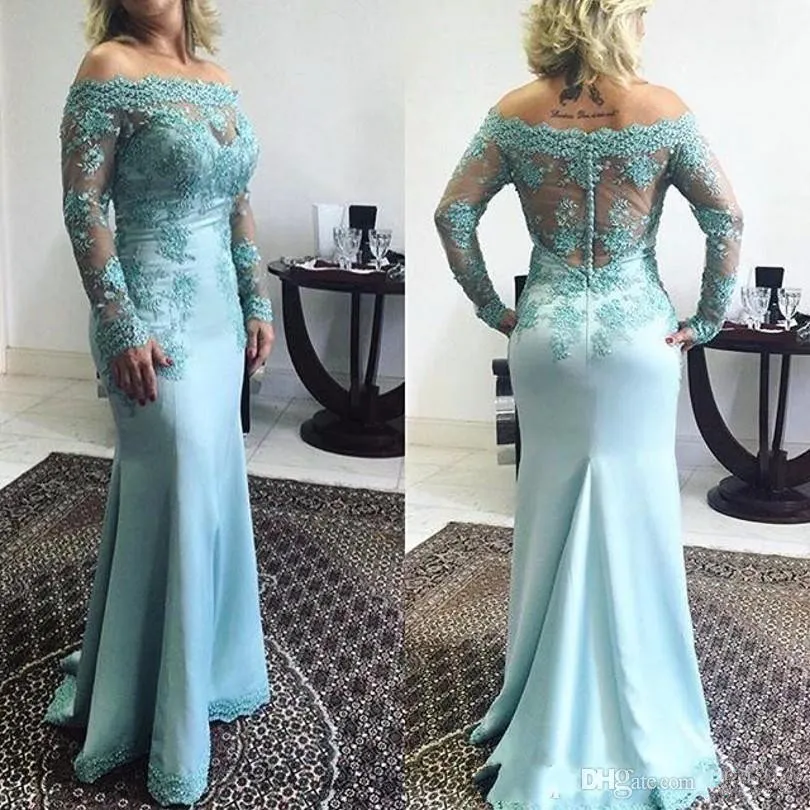 2019 Mint Green Mermaid Mother Of Bride Dresses Off The Shoulder Lace Applique Floor Length Mother`s Gowns Long Sleeves Evening Wear