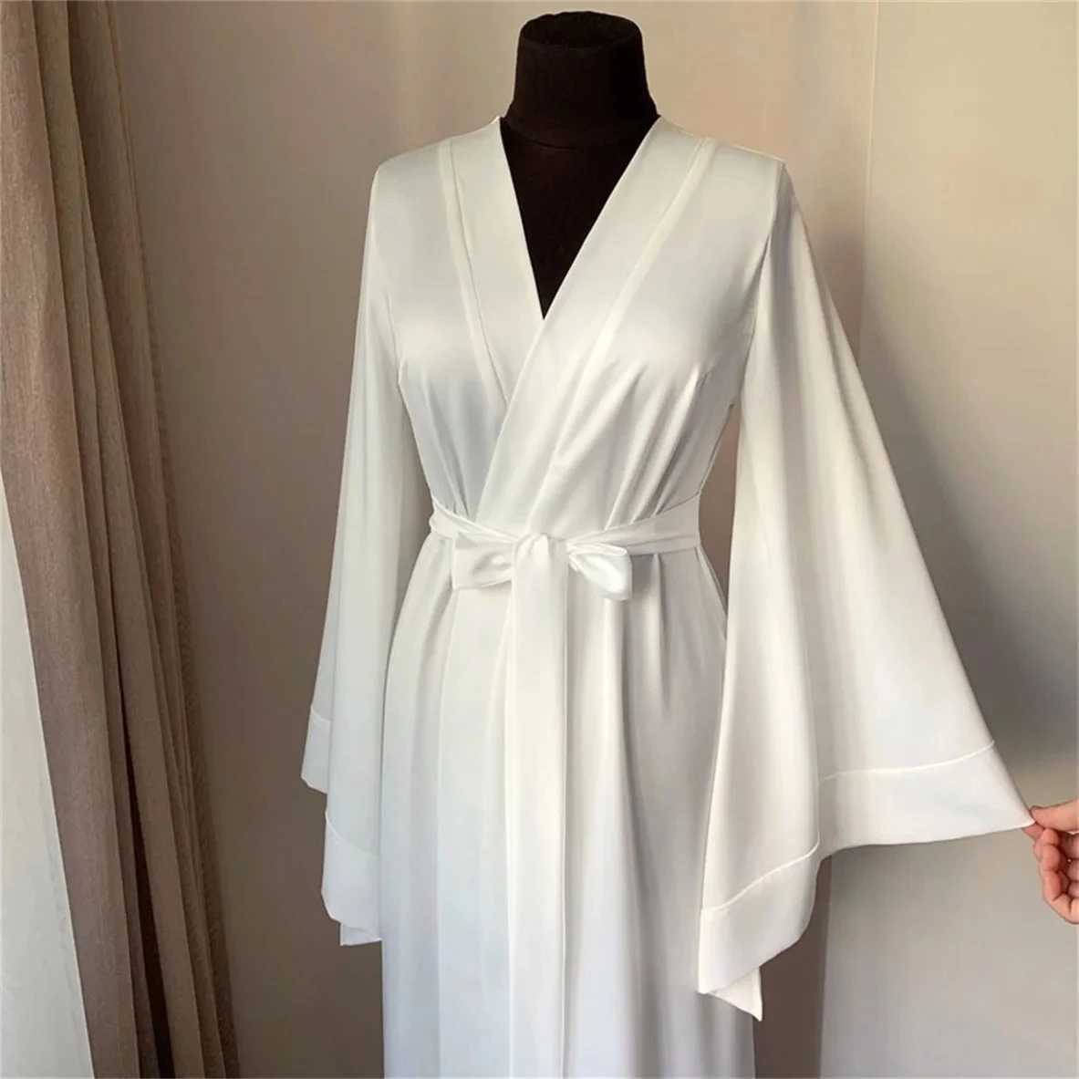 Женский сон лаунж белый мягкий шелковой свадебная одежда с ремнем с длинным рукавом.