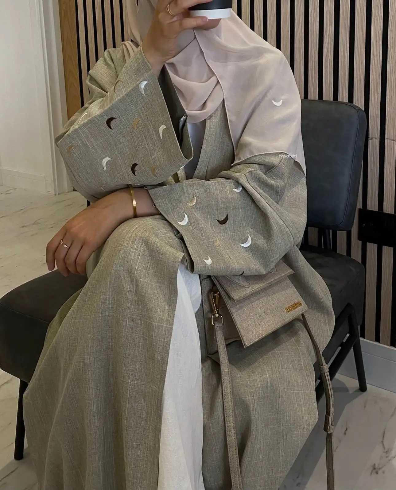 Ubranie etniczne lniana abaya dla Ramadanu 2024 Moon Heart Design Open Cardigan z rękawami nietoperzy muzułmańskie islamskie odzież dla kobiet bez hidżabu D240419