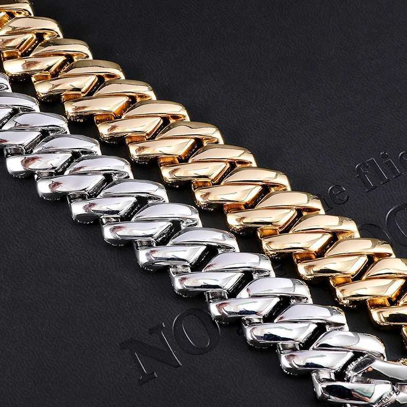 Chaîne Ijzl Hip Hop 19 mm 3 lignes Heavy Cuban Prong Chain Bling Iced Out Box Backle Copper Réglage AAA + CUBIC Zirconia Bracelet pour hommes bijoux D240419