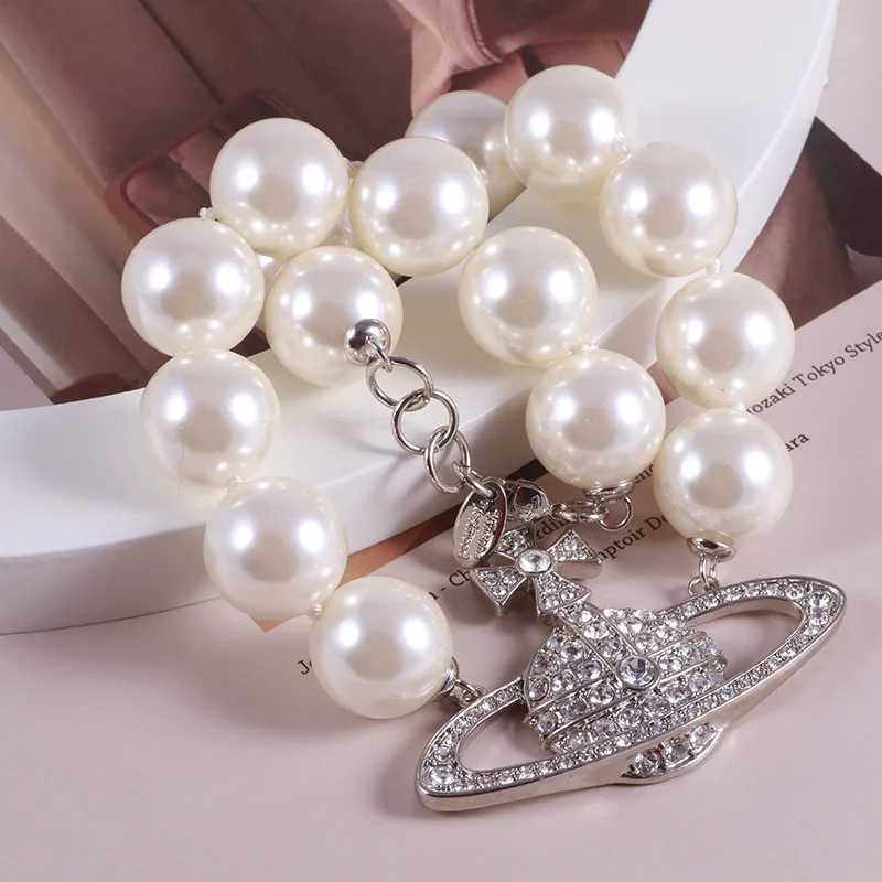 Other European and American fashion exaggerated large pearl earrings necklace 240419