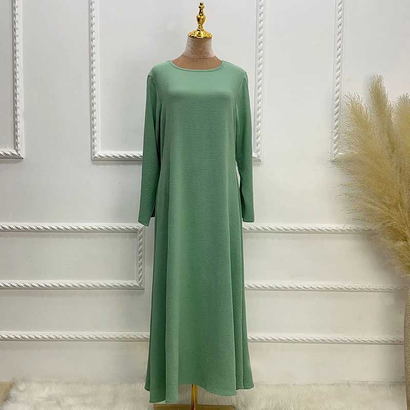 Vêtements ethniques Nouveaux Abaya sous robe manches longues avec des poches de haute qualité jazz crêpe eid femmes musulmanes basique solide modeste modeste vêtements islamiques D240419