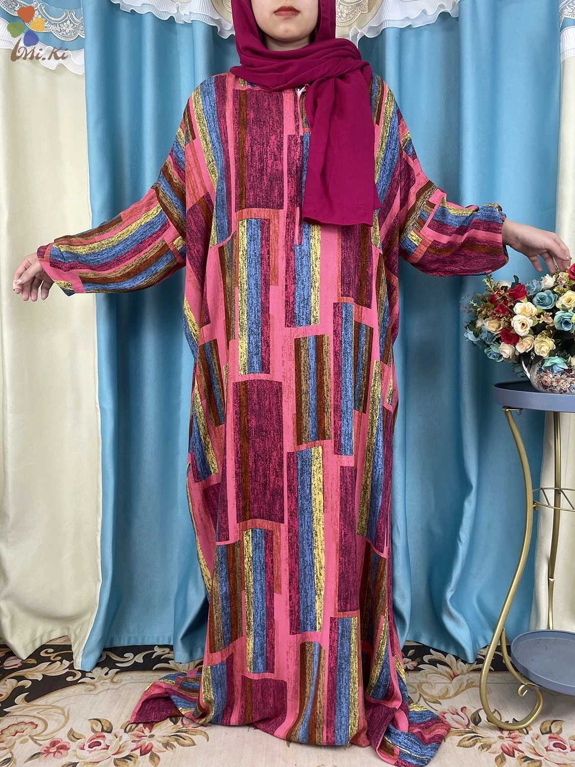 Abbigliamento etnico 2024 Nuove donne africane Abayas Ramadan Preghiera Dubai Turchia Medio Oriente Femme Rayon Robe floreale Ablio Africano Ablio Turban Joint D240419