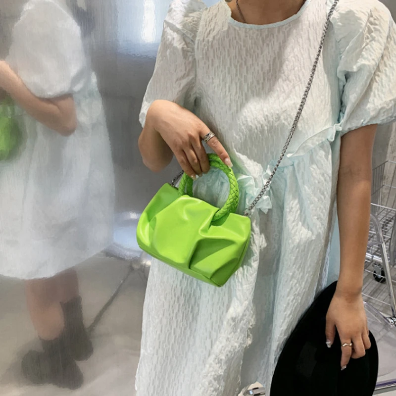 Hobos 2022 femmes crossbody sac doux leahter vert minimaliste sacles de single pour femmes sac de messager plissée de haute qualité plissée