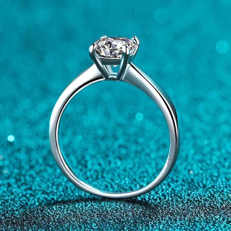 Solitaire Ring Butterflykiss Real 925 Sterling Gümüş 2CT Moissanit Yüzük Kadınlar için Yuvarlak Parlak Elmas Solitaire Düğün Nişan Yüzükleri D240419