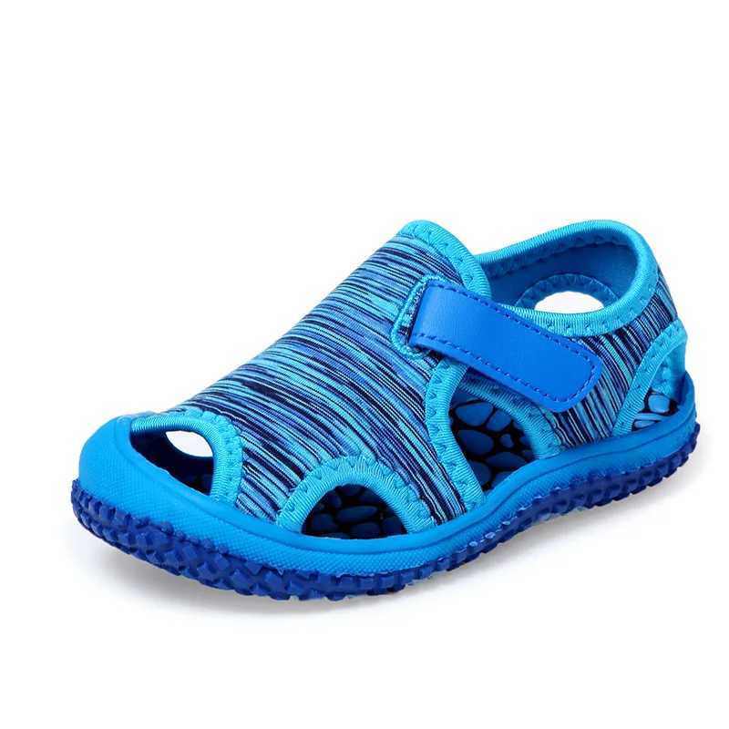 Sandalen Neue Sommer Kinder Beach Jungen Sandalen Kinder Schuhe geschlossen TOE BABY Sports Sandalen für Mädchen 240419