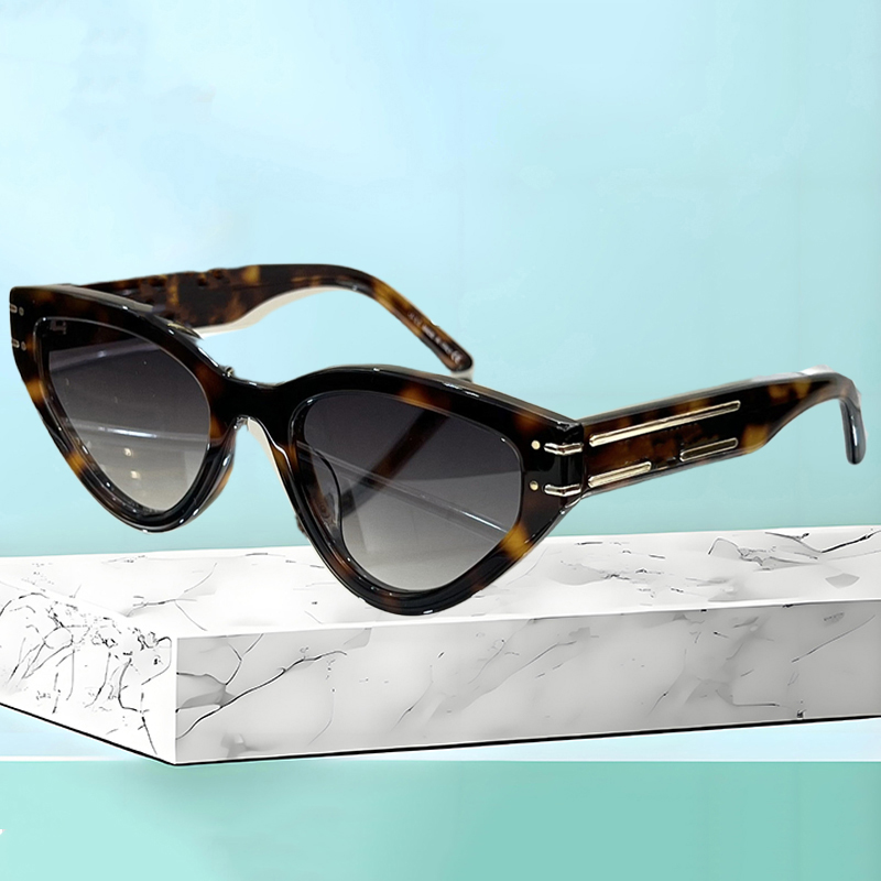 SALE CAT Eye Retro Acetate Multicolor Solglasögon för kvinnor Män Black Brand Designer Summer Female Party Futuristic Sun Glasses