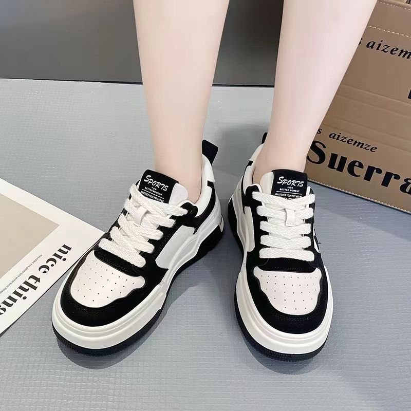 Autunno Internet Celebrity Panda Scarpe femminili versatili torta spugna di spugna spessa Sole piccole scarpe bianche Scarpe studenti Scarpe sportive casual