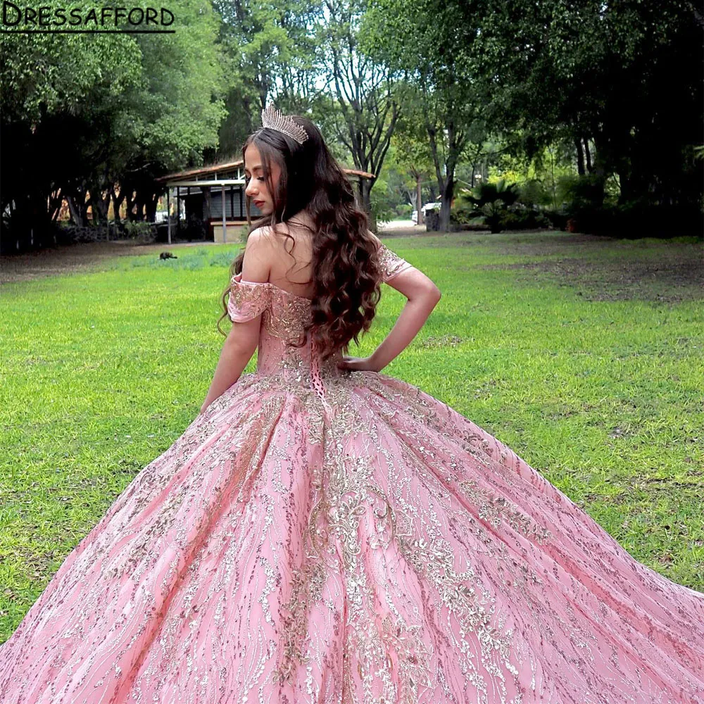 Мексиканские розовые платья Quinceanera Ball Hone