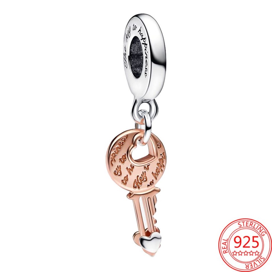 Der neue beliebte S925 Sterling Silber Two Color Key Sliding Heart Suspension Charm ist für Pandora Armband Halskette Halskette geeignet