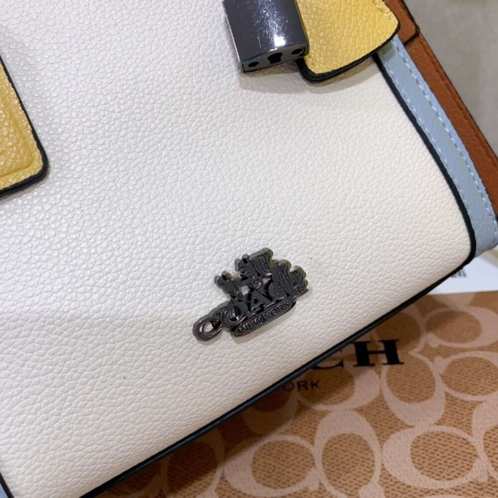 Luxury Handbag Designer Women's Brand Bag New Tote Cowhide Genuine Leather Womens Bag Celebrity Same Lock Handheld One Shoulder Crossbody