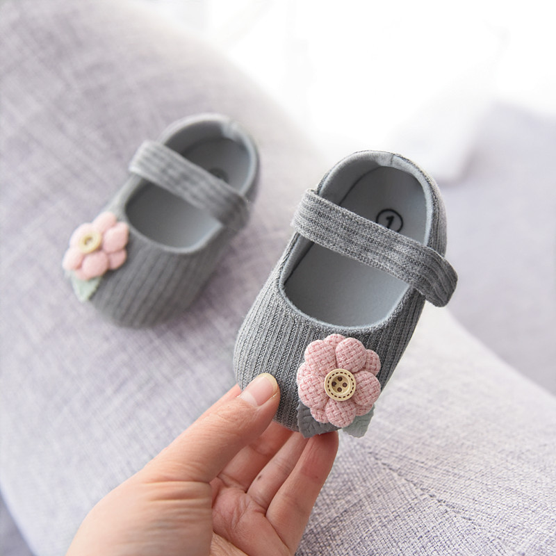 Kinderen eerste wandelaars baby peuter schoenen zachtjes opgelegen bloem front kinderen rib doek schoen indoor niet-slip peuter casual kinderen schoenen