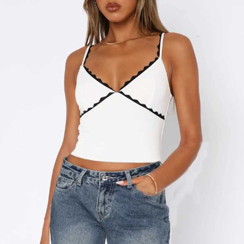 Женские танки Camis Xingqing y2k Кружевая отделка Trim Top Top Lemport Women Patchwork v Neck Spaghetti Strap Slveless Camisole 2000 -х