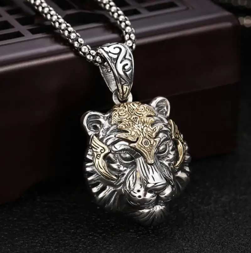 Colliers pendentiels Collier pendentif réaliste pour hommes Collier animal exquis Gifts de bijoux vintage Y240420