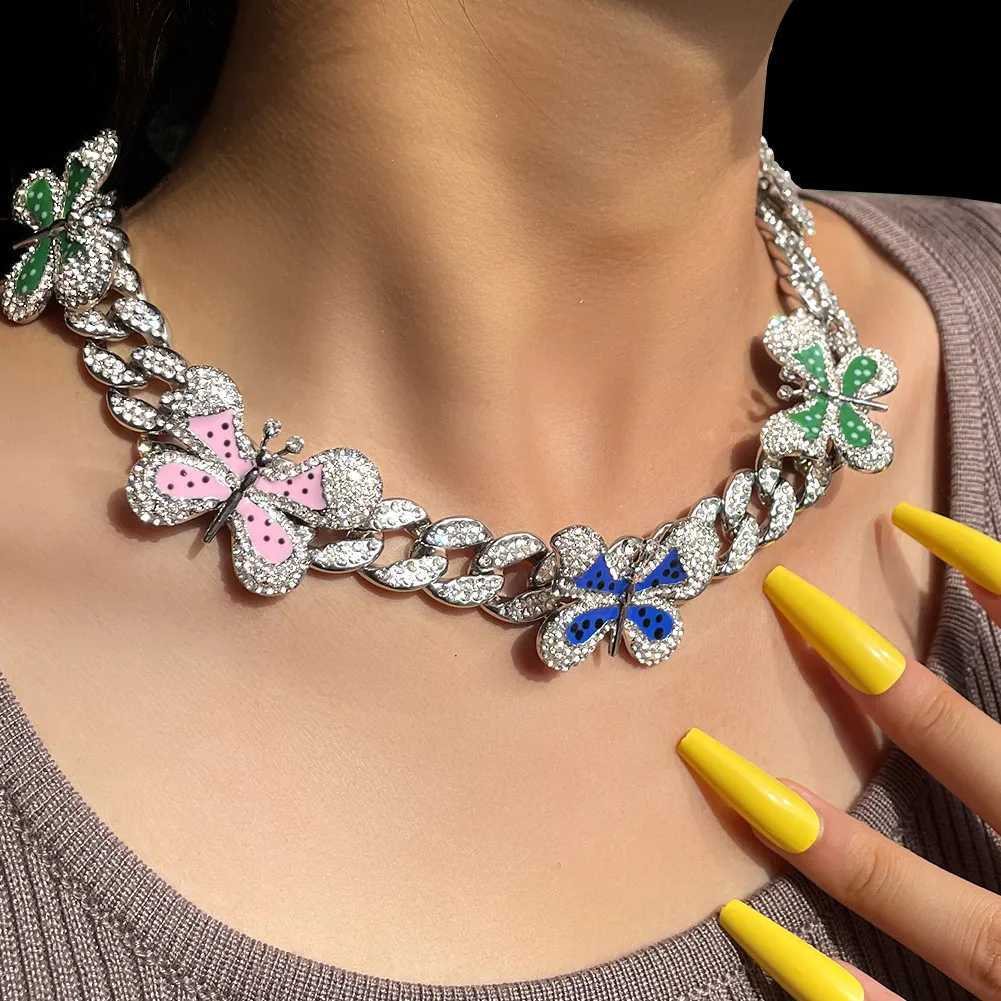 Pendant Necklaces Iced Out Full Rhinestone Enamel Butterfly  Cuban Link Necklace For Women Hiphop Bling Chunky Thick Cuban Choker Punk Jewely Y240420