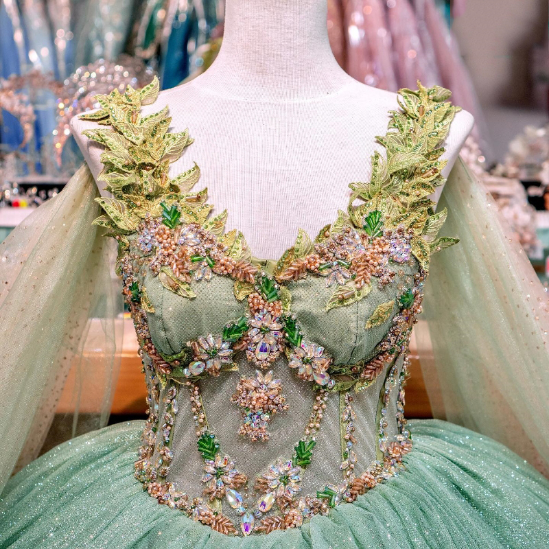 Mint Green Shiny QuinCeanera Dress Ball Glown Applique Beading Crystals With Cape Tull Corset Sweet 16 Vestido de 15 Anos