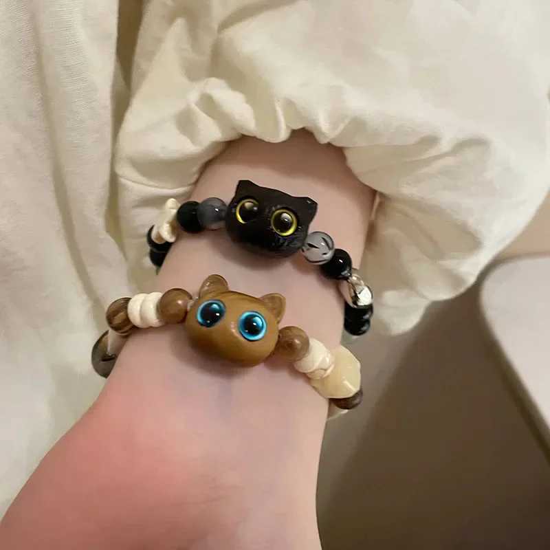 Catena nuova dopamina gattino bracciale in perline amante femmina gatto head hand hand dono ragazza braccialetto gioielli a mano in ceramica donne y240420