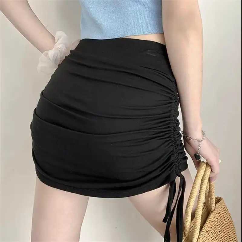 Skirts Skirts Female Harajuku 2023 Summer Autumn Period Ladies Thread Side Draw String Elastic Sexy Mini Skirts Womens Y2K Chic Y240420