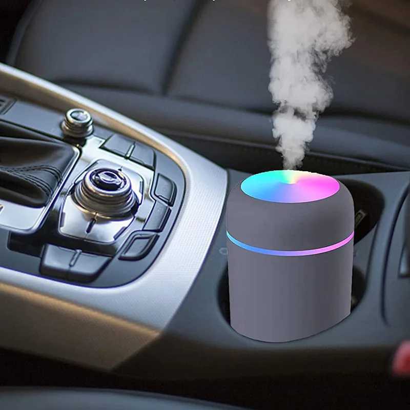Luftfuktare USB kall dimma spray bärbar 300 ml elektrisk luftfuktare aromatisk olje diffusor med färg nattljus lämplig för hushållsbilar y240422