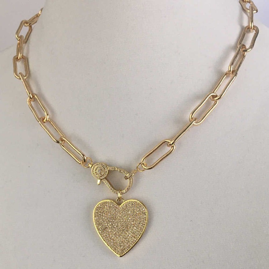 Colliers de pendentif Gold Coeur Charme Neckace Micro Pave Link Chain Spol Casp Clasp Carrainer Gold Heart Charm G230206284F