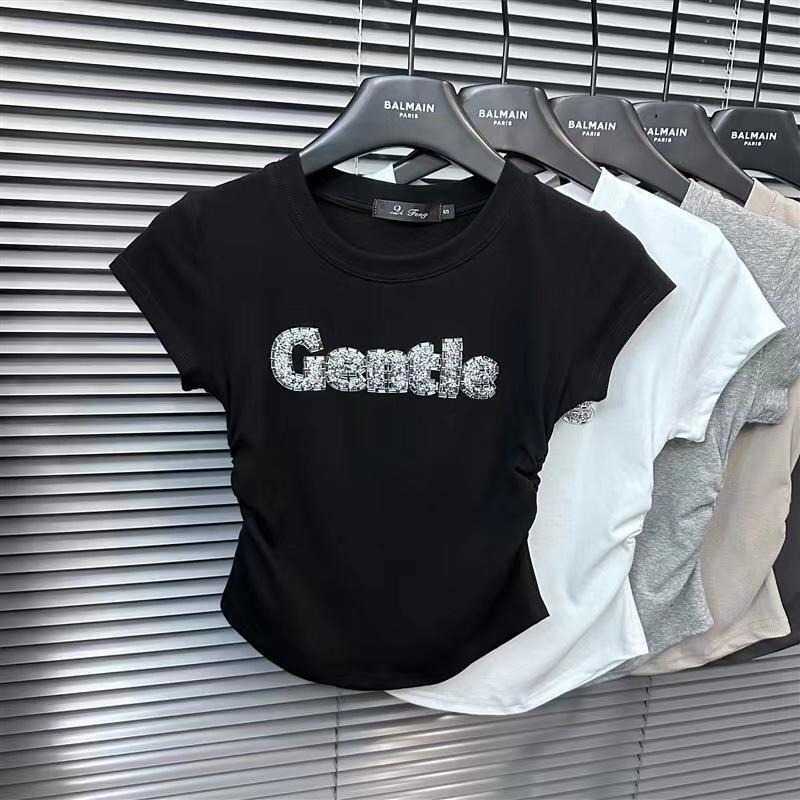 T-shirt a maniche corta a diamante calda nera pura donna primavera e estate collezione in vita pieghe