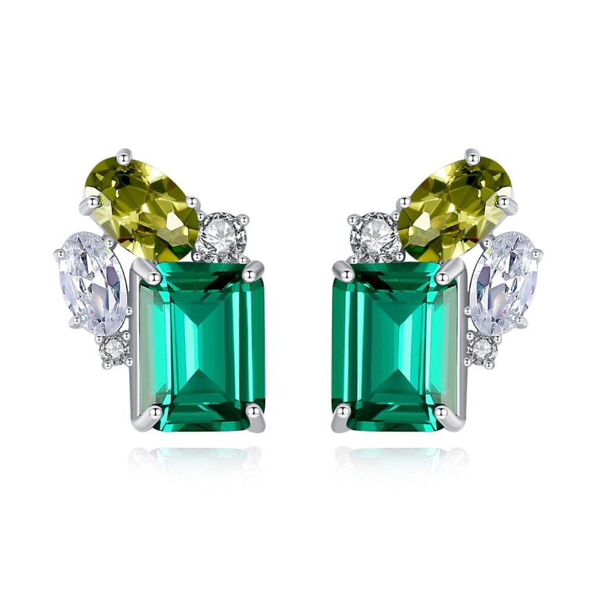 Emerald Gemstone Stud -oorbellen S925 Zilveren glanzende zirkoon oorbellen Europees Temperament Niche Design Jewelry294Q