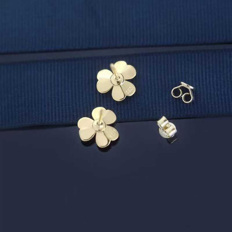 سحر العلامة التجارية S925 Sterling Silver Van Three Leaf Luck Lucky Earrings for Womens Flash