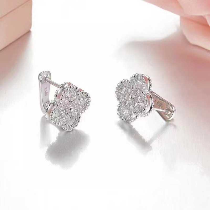 مصمم العلامة التجارية أزياء S925 Sterling Silver Van Flower أقراط متعددة الفاخرة الفاخرة الصغيرة والأنيقة العصرية للنساء المجوهرات