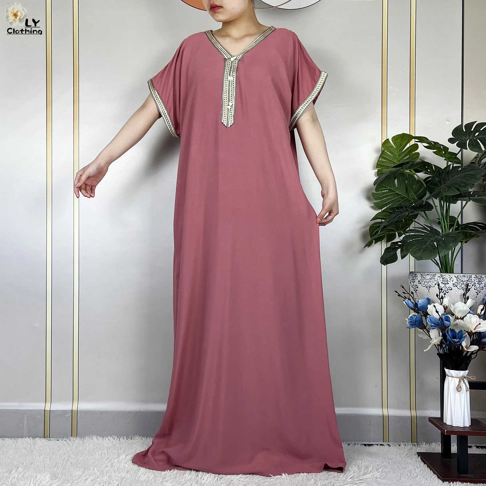 Ethnic Clothing New Summer Kaftan Abaya 2023 African Dresses for Women Traditional Clothing Islam Prayer Attire Turkey Muslim Loose Robe Ramadan d240419