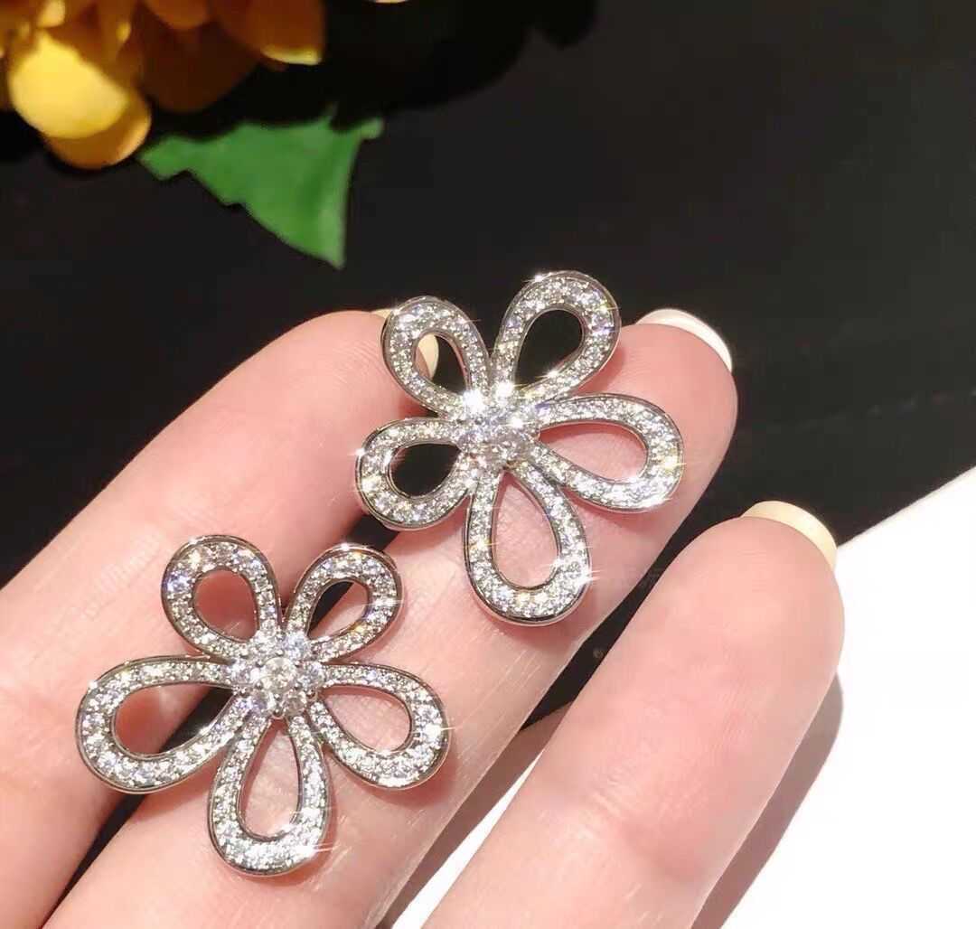 Designer Charm Van Van Big Flower Orecchini pieni di orecchini di fiori da sole 925 Silver placcato 18k oro cinque petali