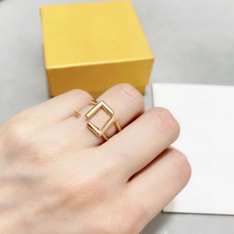 Fashion Women Ring Designer Jewelry Simple Golden Rings Womens Luxury Letter F Rings Designers Party Lady Ornament with Box 220415278W