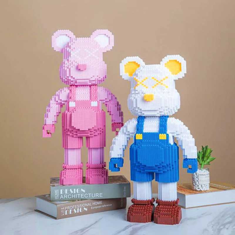 Action Toy Figures Violence Bear Building Block Toy Height Lovely particles DIY Assembly Painting Bear 3D Model Childrens Toys Birthday Xmas Gift T240422