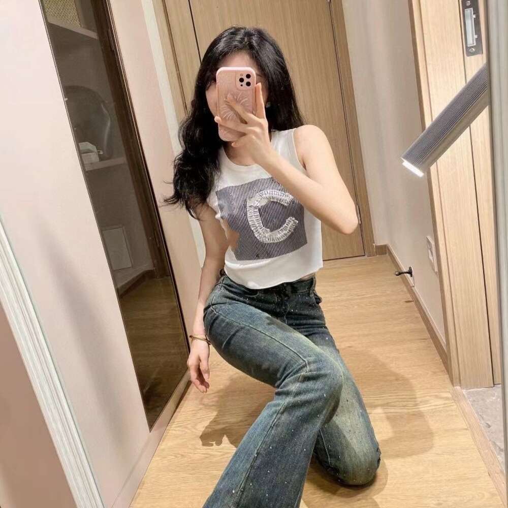 Designer brand loose embroidery High Quality Original Label Hang Tag New Three-dimensional Letter Slim Fit Vest with Sleeveless Suspender Top for Wome s