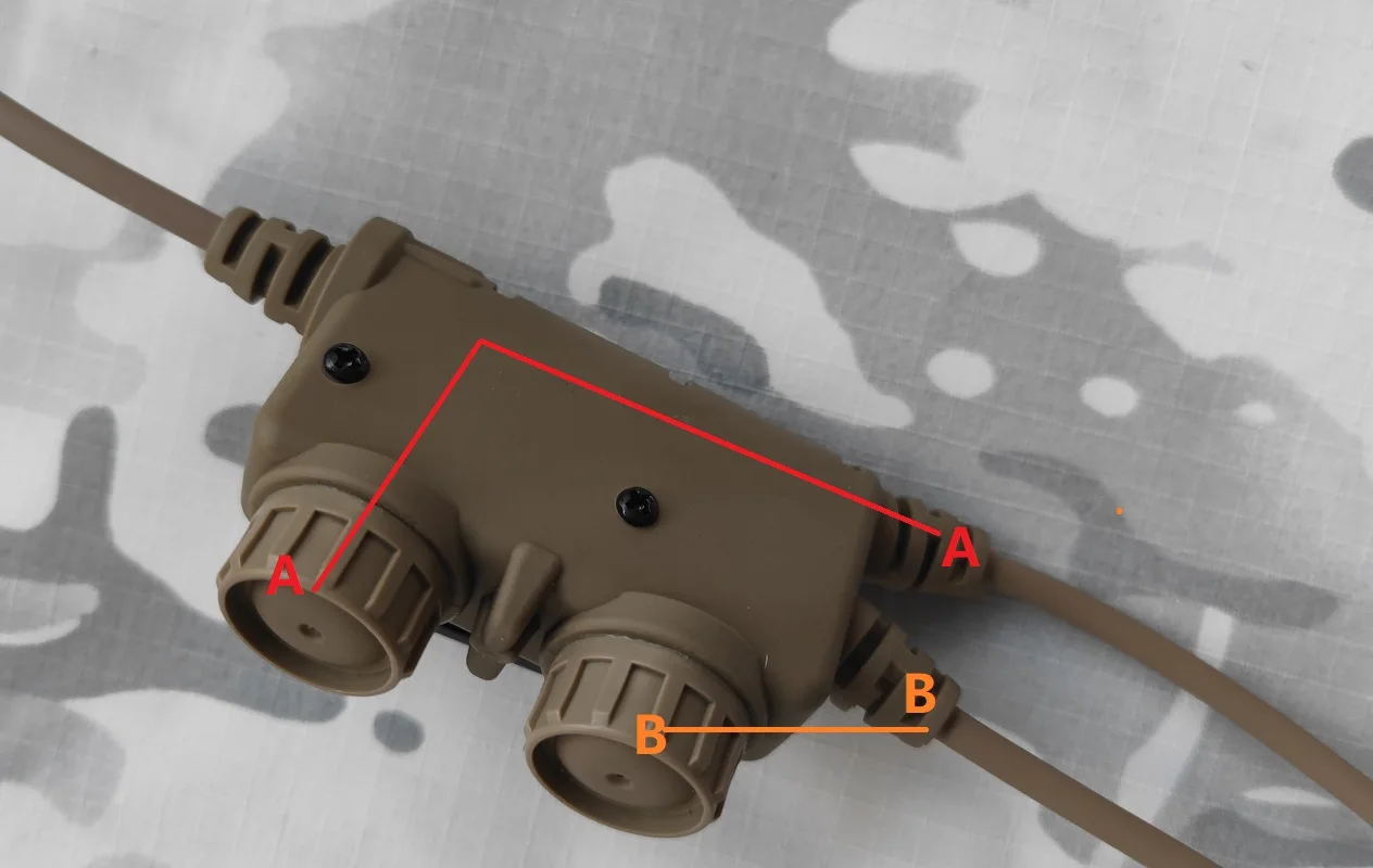 Protector Tstacsky Tactical Dual Communication RAC PTT Adapter kompatibel med Kenwood Plug Intercom Tactical Headset för AirSoft Sports