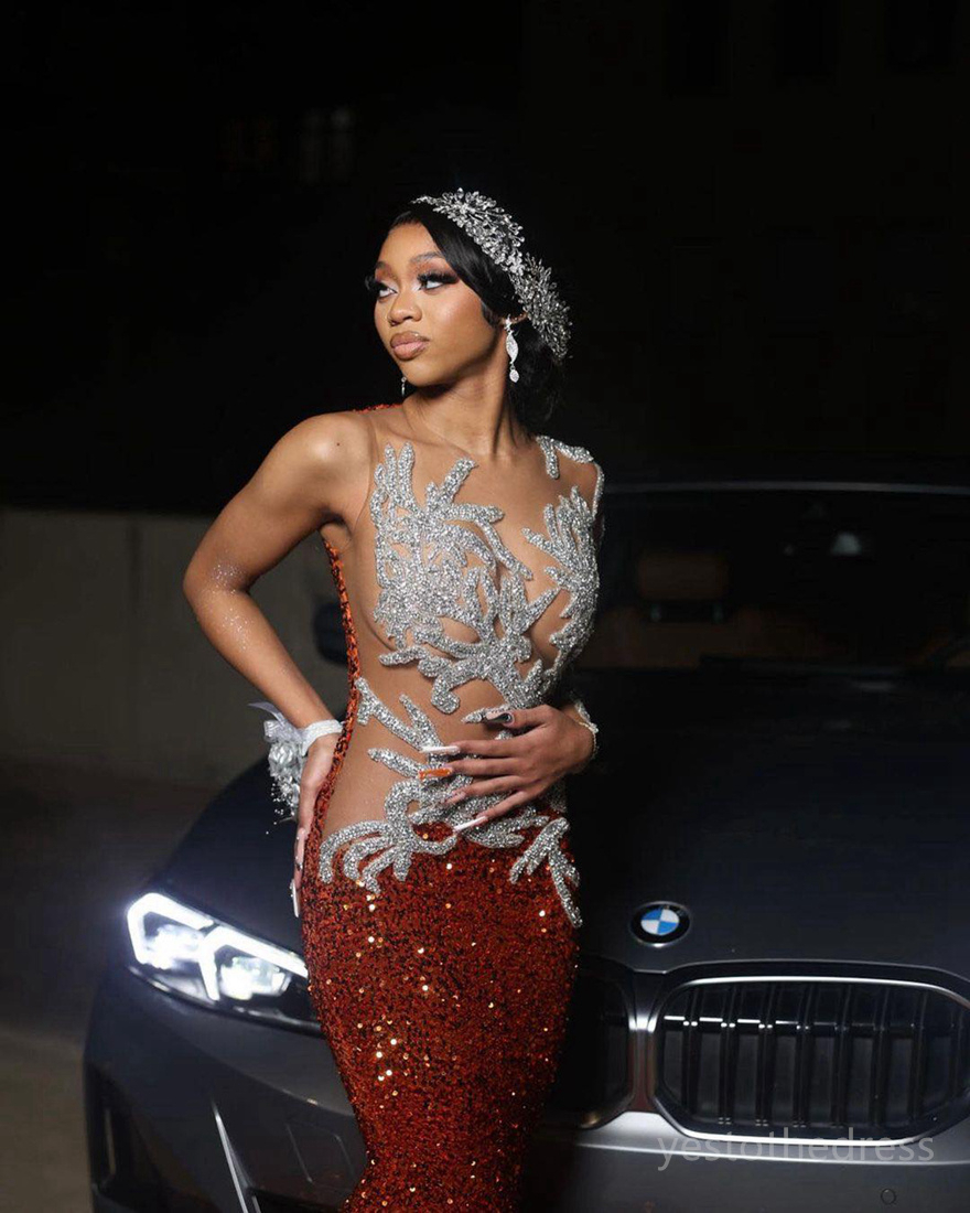 2024 Plus Size Prom -klänningar för speciella tillfällen promdress för afrikanska svarta kvinnor Illusion Sheer Neck Sequined Lace Appliqued Pärlade spets födelsedagsklänningar AM759